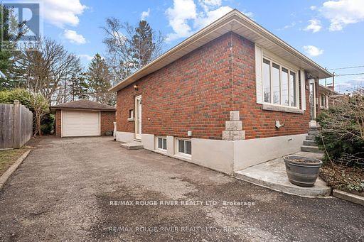 Property at 6478 BROCK STREET image 2