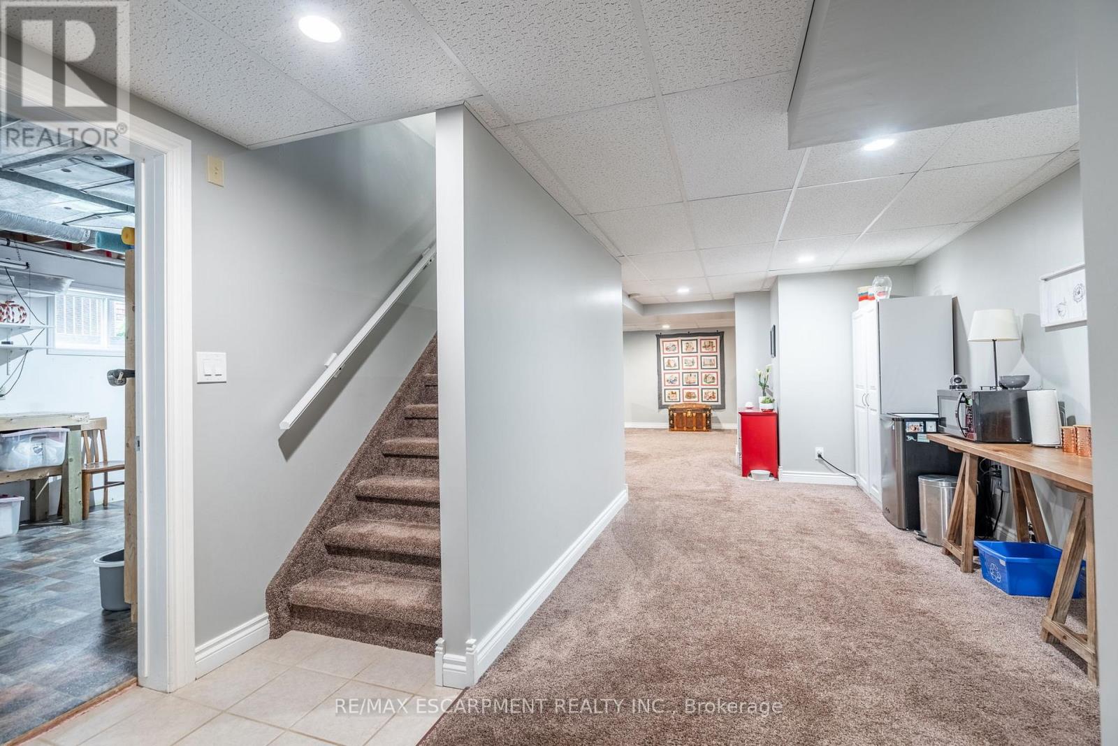 60 Lee Avenue, Essa, Ontario  N3Y 5B2 - Photo 42 - X12174155
