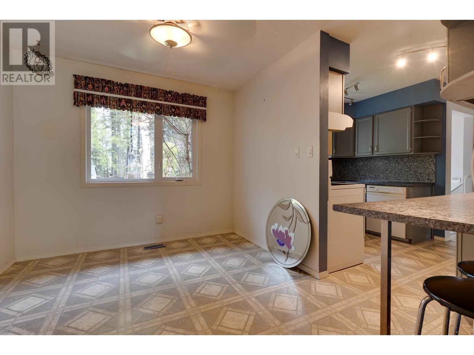 2820 Killarney Drive, Prince George, British Columbia  V2K 3L1 - Photo 11 - R3004239