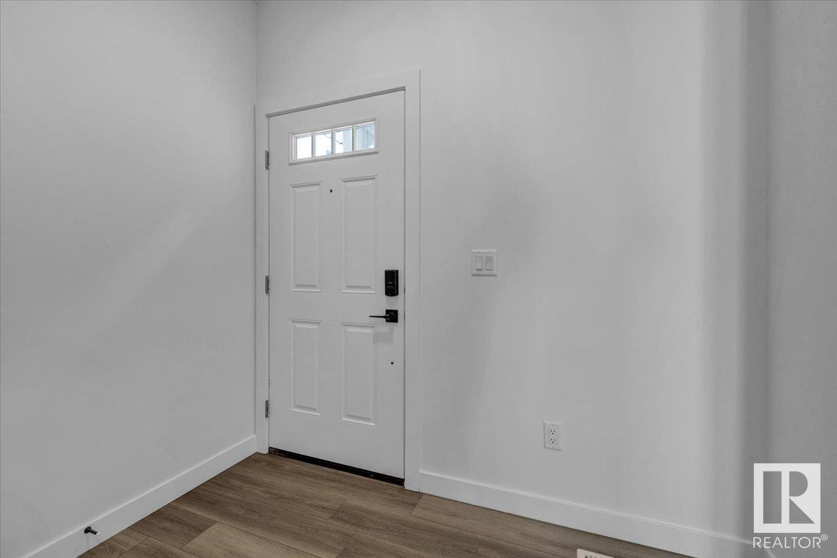 Property at 66 Ficus WY image 2