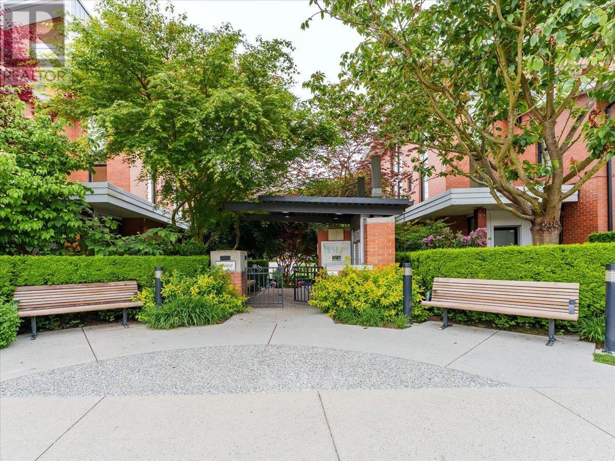 2951 Wall Street, Vancouver, British Columbia  V5K 0A6 - Photo 24 - R3007105
