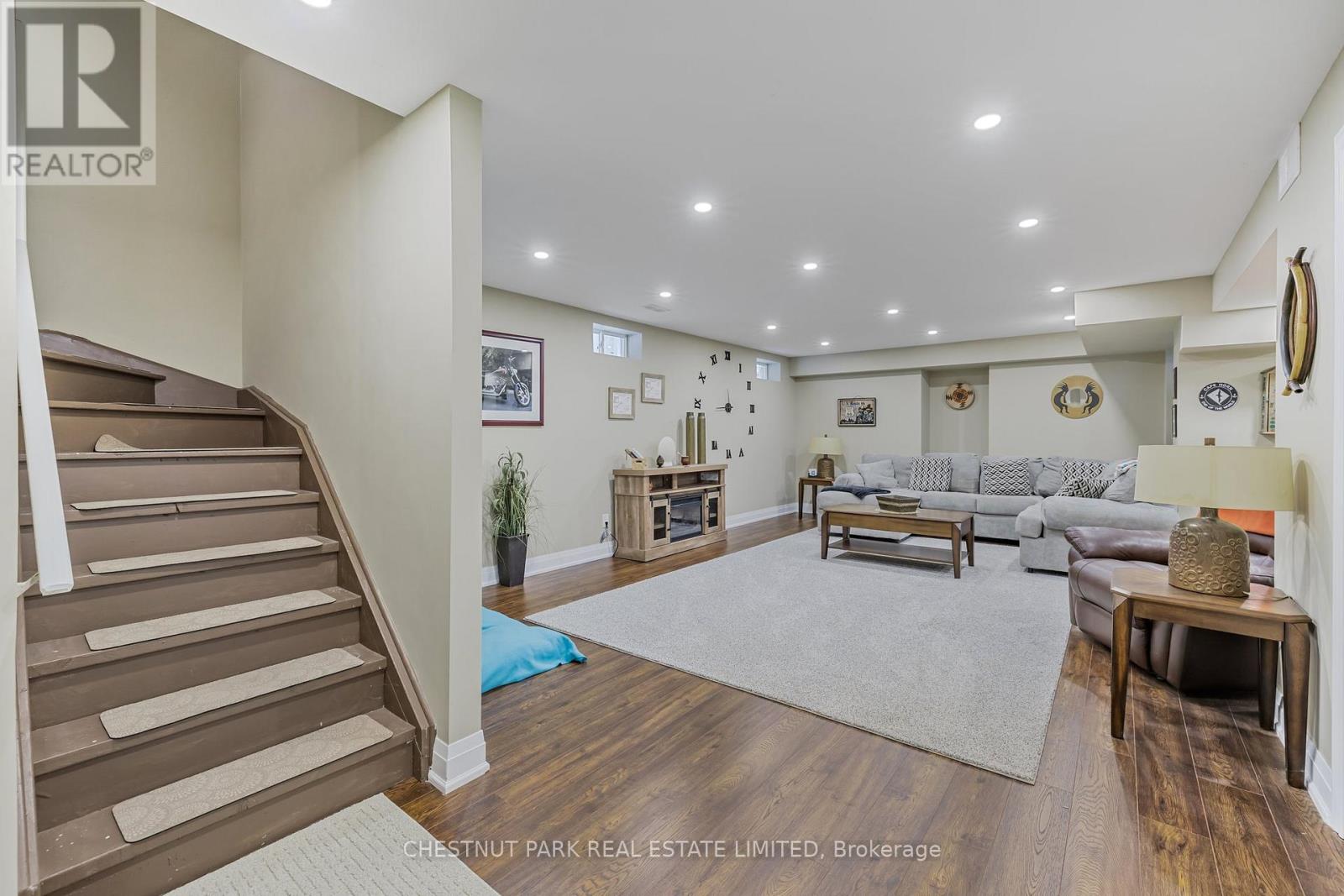 198 Downy Emerald Drive, Bradford West Gwillimbury, Ontario  L3Z 1A0 - Photo 29 - N12130389