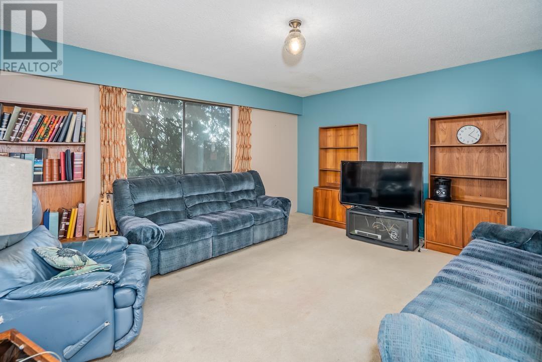 4480 Fitzgerald Avenue, Burnaby, British Columbia  V5G 3R8 - Photo 15 - R3007097