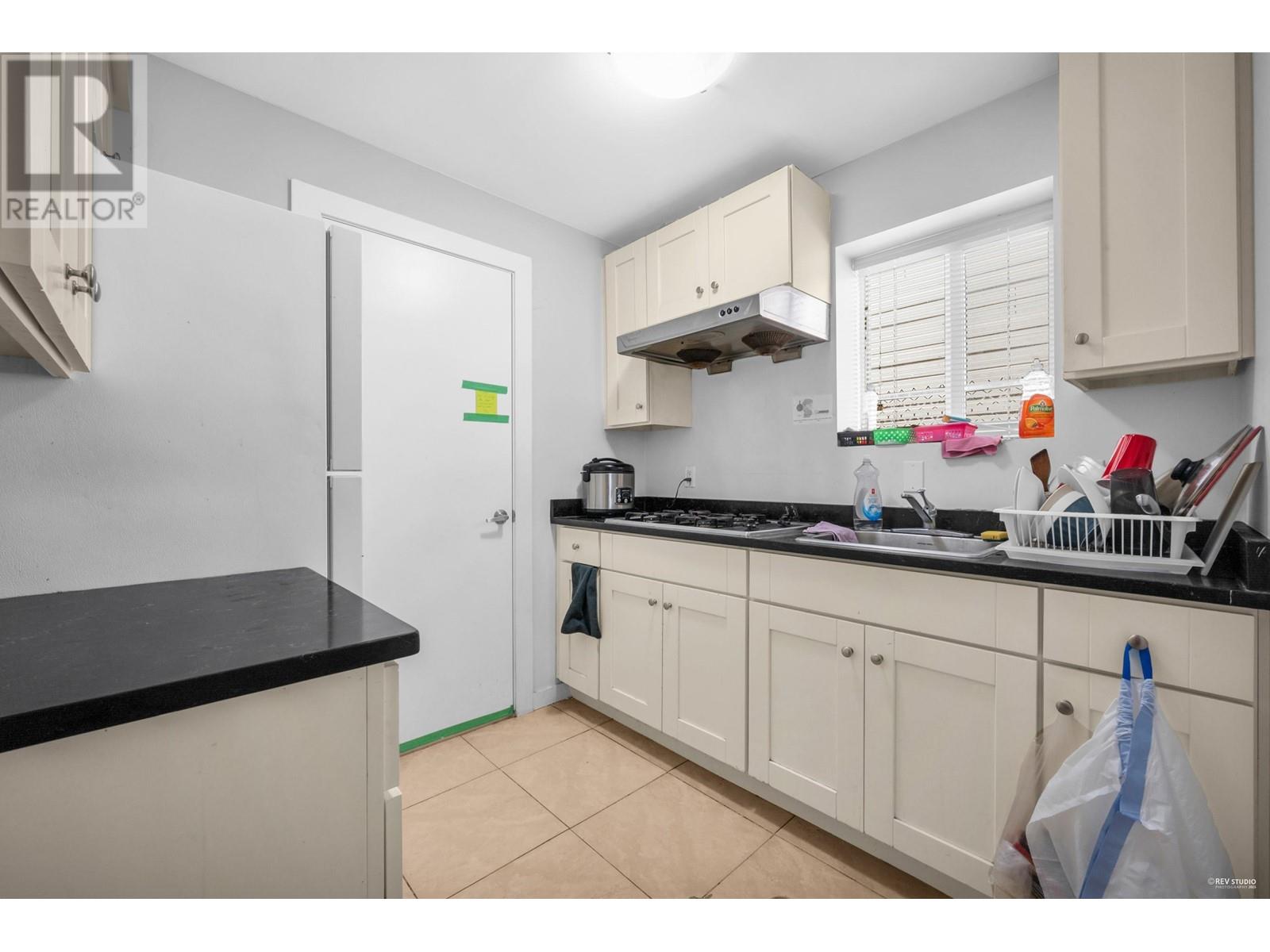 5882 Berkeley Street, Vancouver, British Columbia  V5R 3H2 - Photo 18 - R3007126