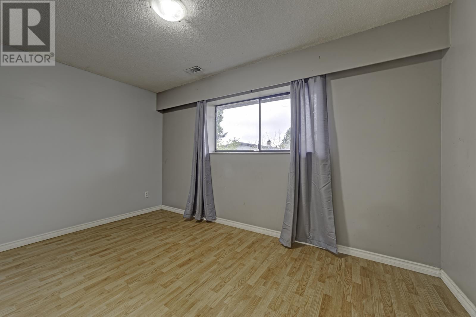 Lower 7755 Butler Street, Vancouver, British Columbia  V5S 3L3 - Photo 13 - R3007127