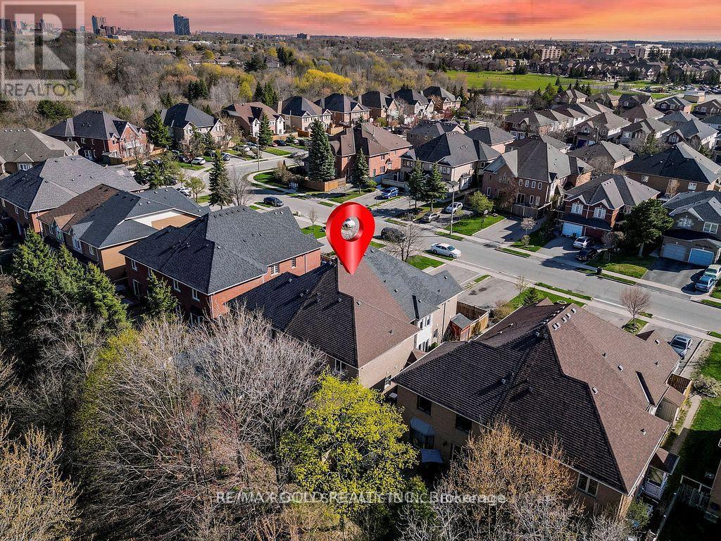 140 Pressed Brick Drive, Brampton (Brampton North), Ontario  L6V 4K6 - Photo 35 - W12143141