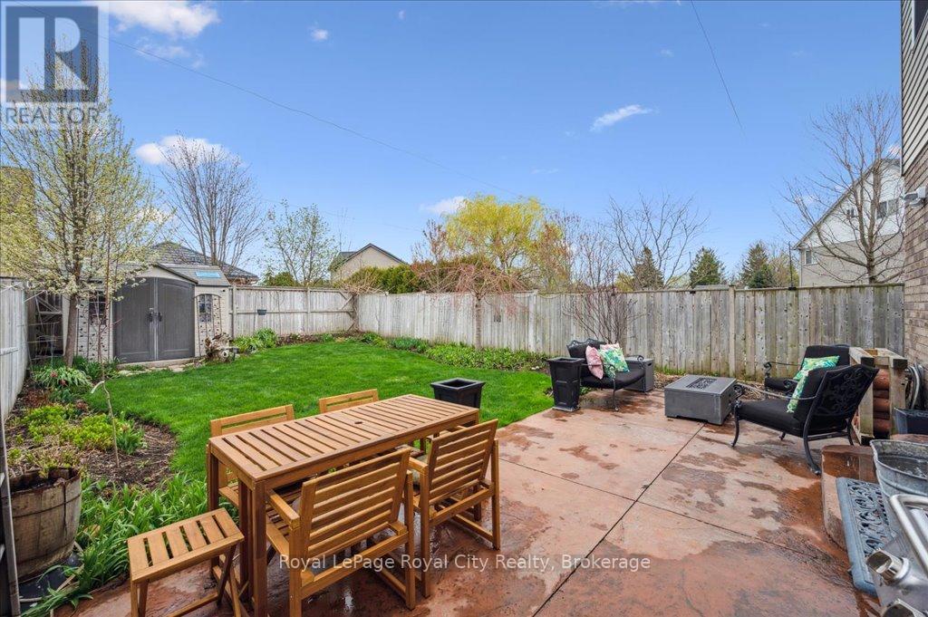 33 Bowen Drive, Guelph, Ontario  N1E 0C9 - Photo 38 - X12174214