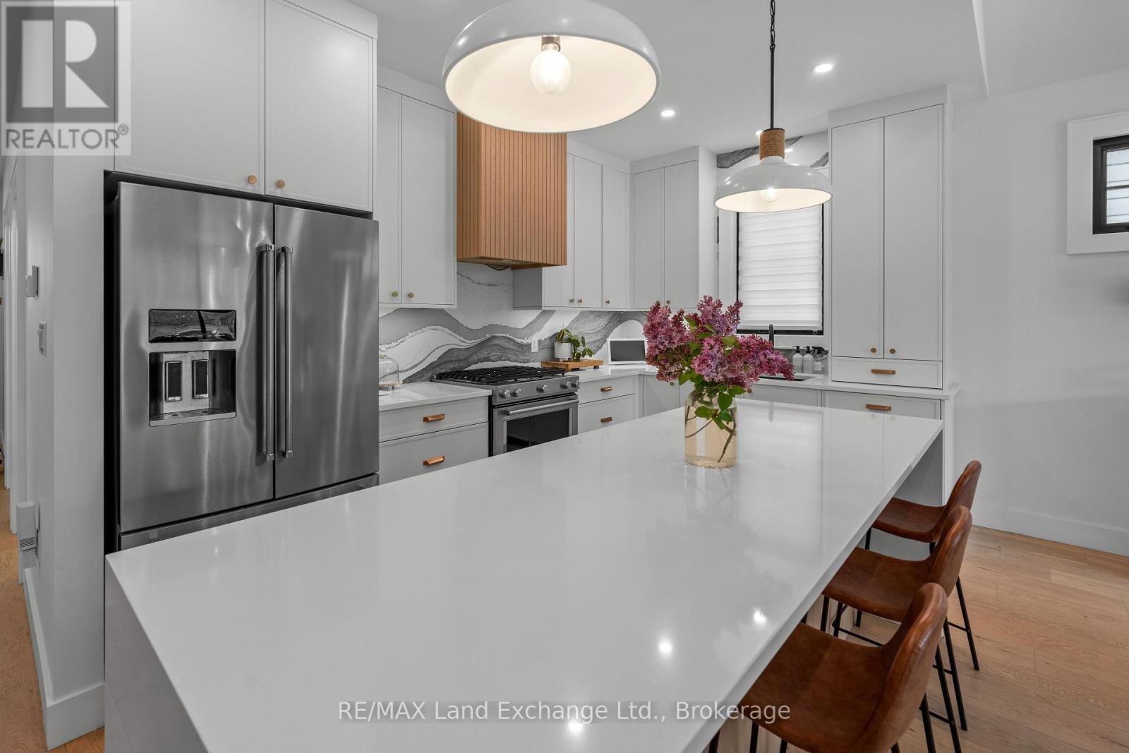 268 Mcnabb Street, Saugeen Shores, Ontario  N0H 2L0 - Photo 16 - X12174260
