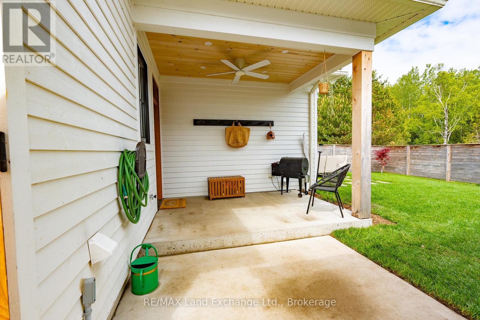 268 Mcnabb Street, Saugeen Shores, Ontario  N0H 2L0 - Photo 42 - X12174260