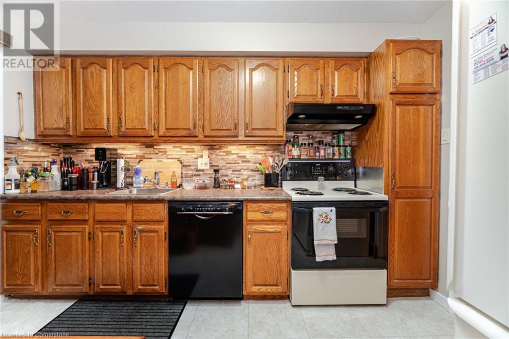 5 Sterne Avenue, Brampton, Ontario  L6W 2Y3 - Photo 10 - 40733793