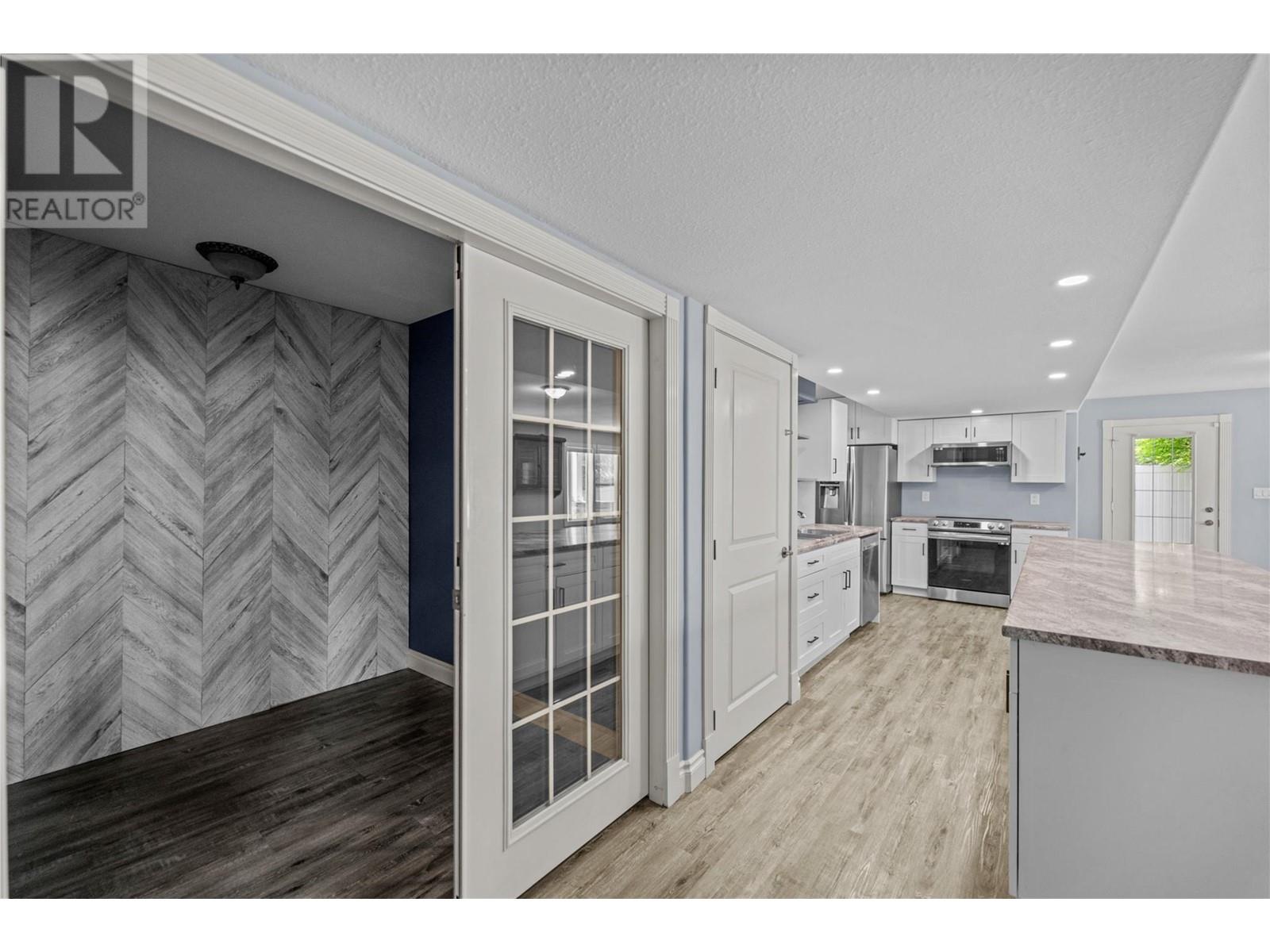 400 Sun Rivers Drive W, Kamloops, British Columbia  V2H 1R6 - Photo 45 - 10348762