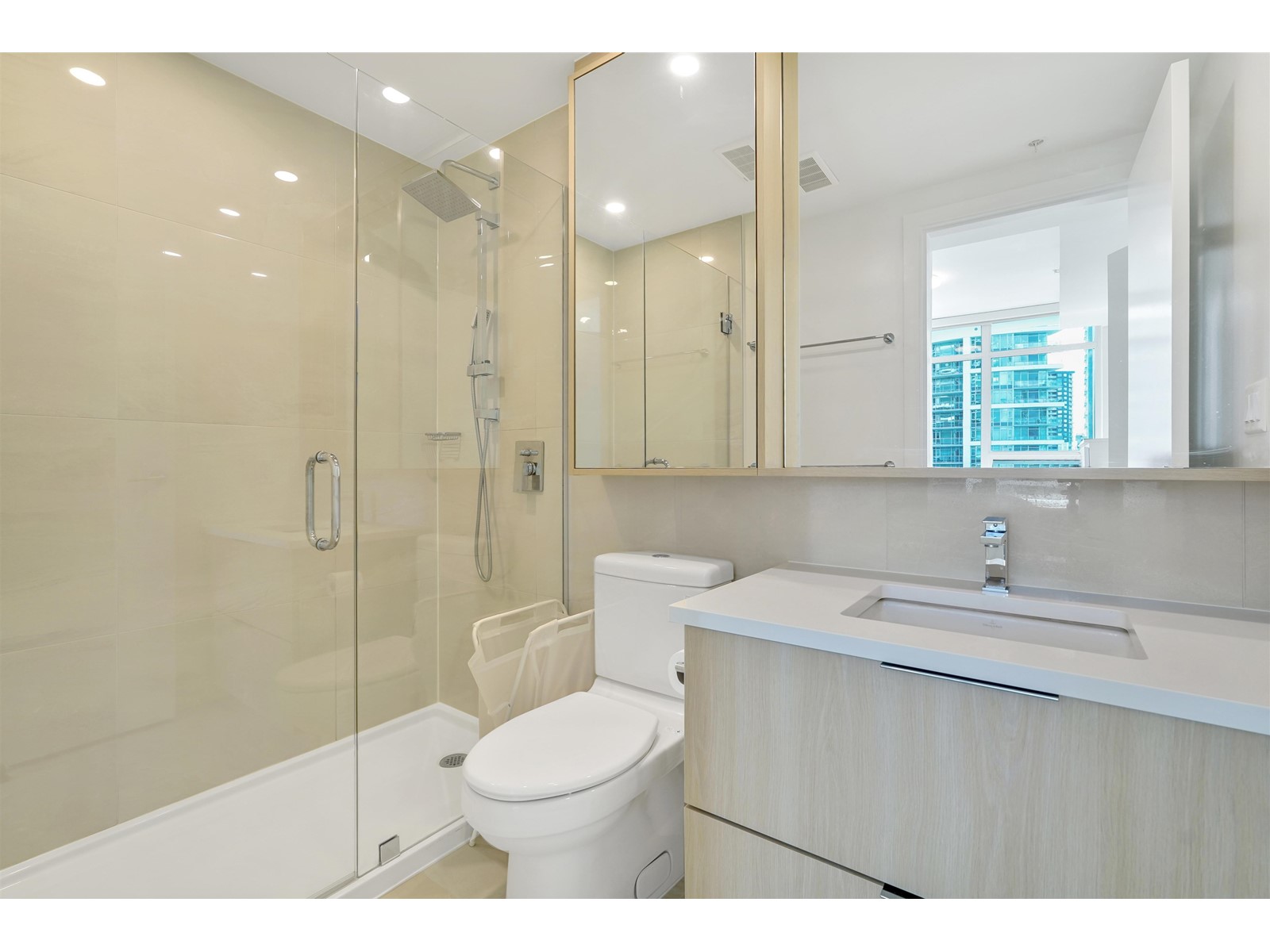 905 13318 104 Avenue, Surrey, British Columbia  V3T 0R2 - Photo 19 - R3007189