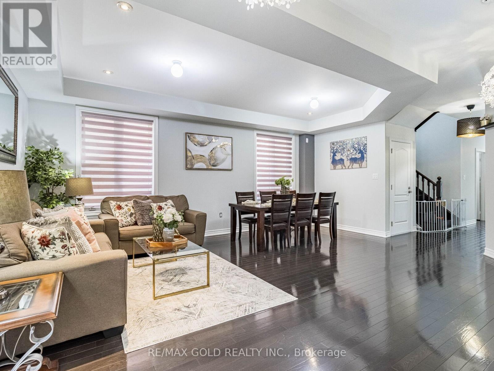 11 Clunburry Road, Brampton, Ontario  L7A 5B4 - Photo 7 - W12005716