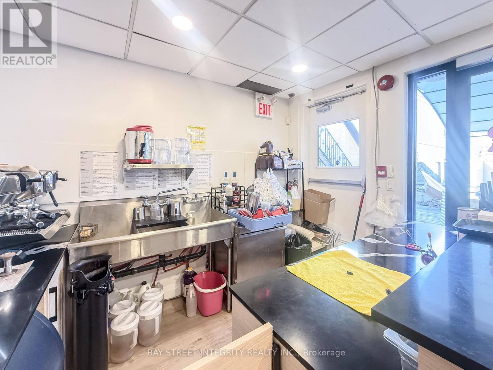2nd & 3rd - 360 Queen Street W, Toronto, Ontario  M5V 2A2 - Photo 8 - C12174222