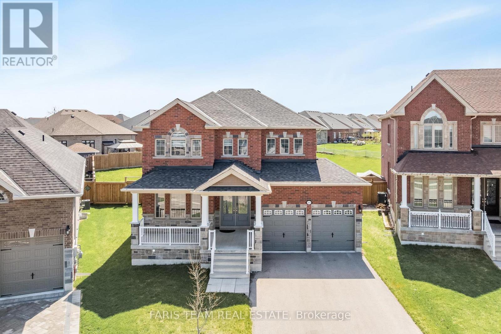Property at 1606 RIZZARDO CRESCENT image 1