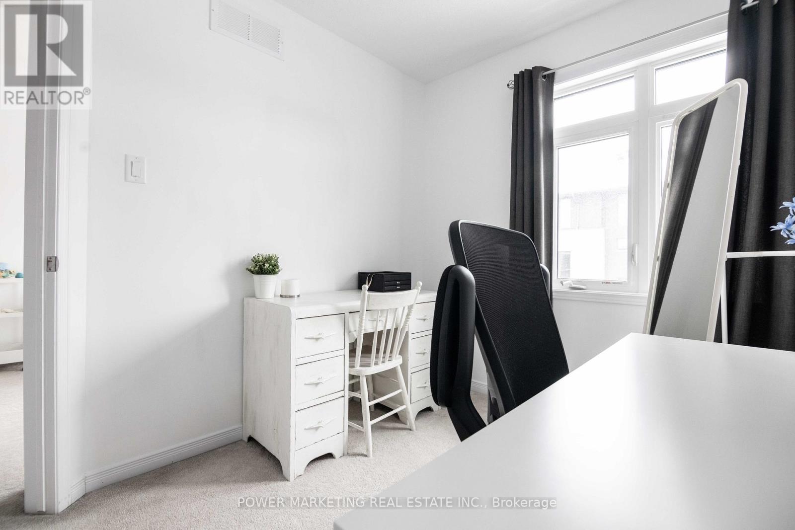 540 Recolte Private, Ottawa, Ontario  K1E 0B4 - Photo 25 - X12044244