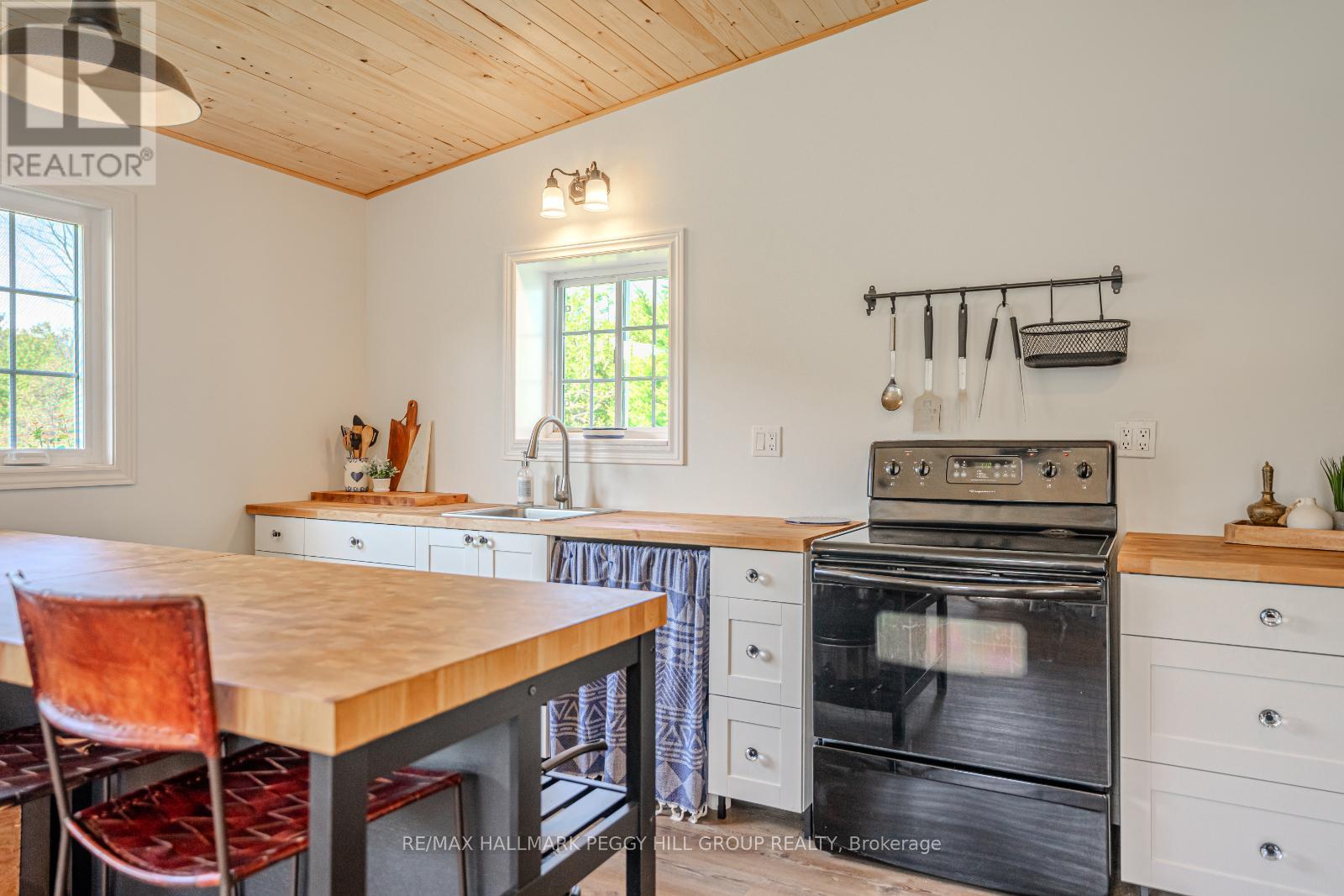 2161 Coopers Falls Road, Severn, Ontario  L0K 2B0 - Photo 7 - S12174215