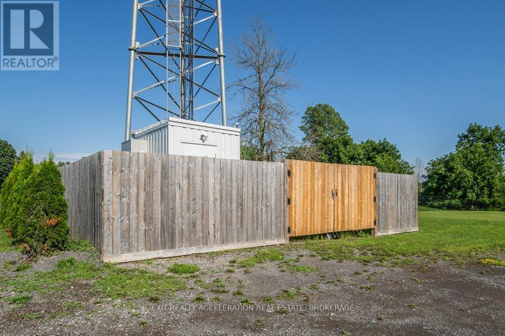 108 Dundas Street, Deseronto, Ontario  K0K 1X0 - Photo 35 - X12174382