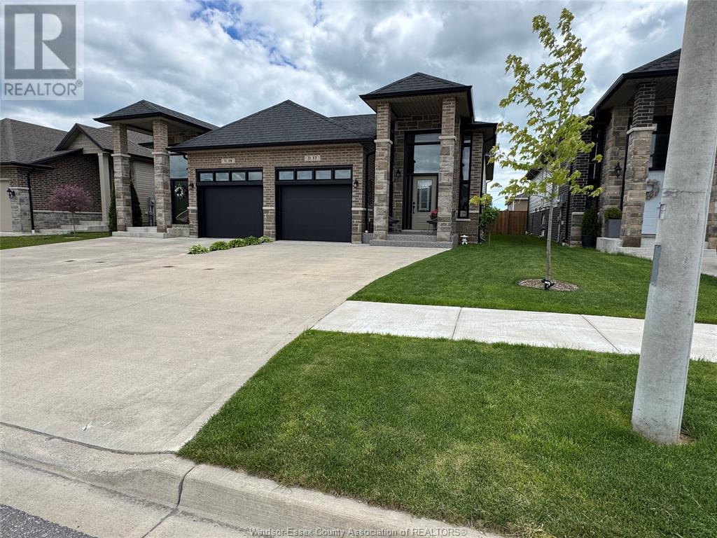 17 Woodland Street, Kingsville, Ontario  N9Y 0A9 - Photo 2 - 25013059