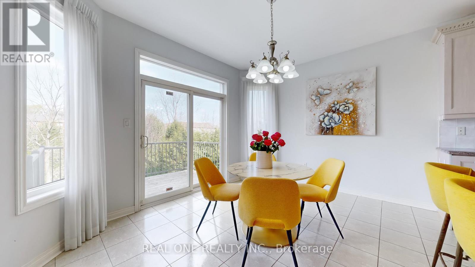 41 Grange Drive, Richmond Hill, Ontario  L4E 4T1 - Photo 12 - N12173802