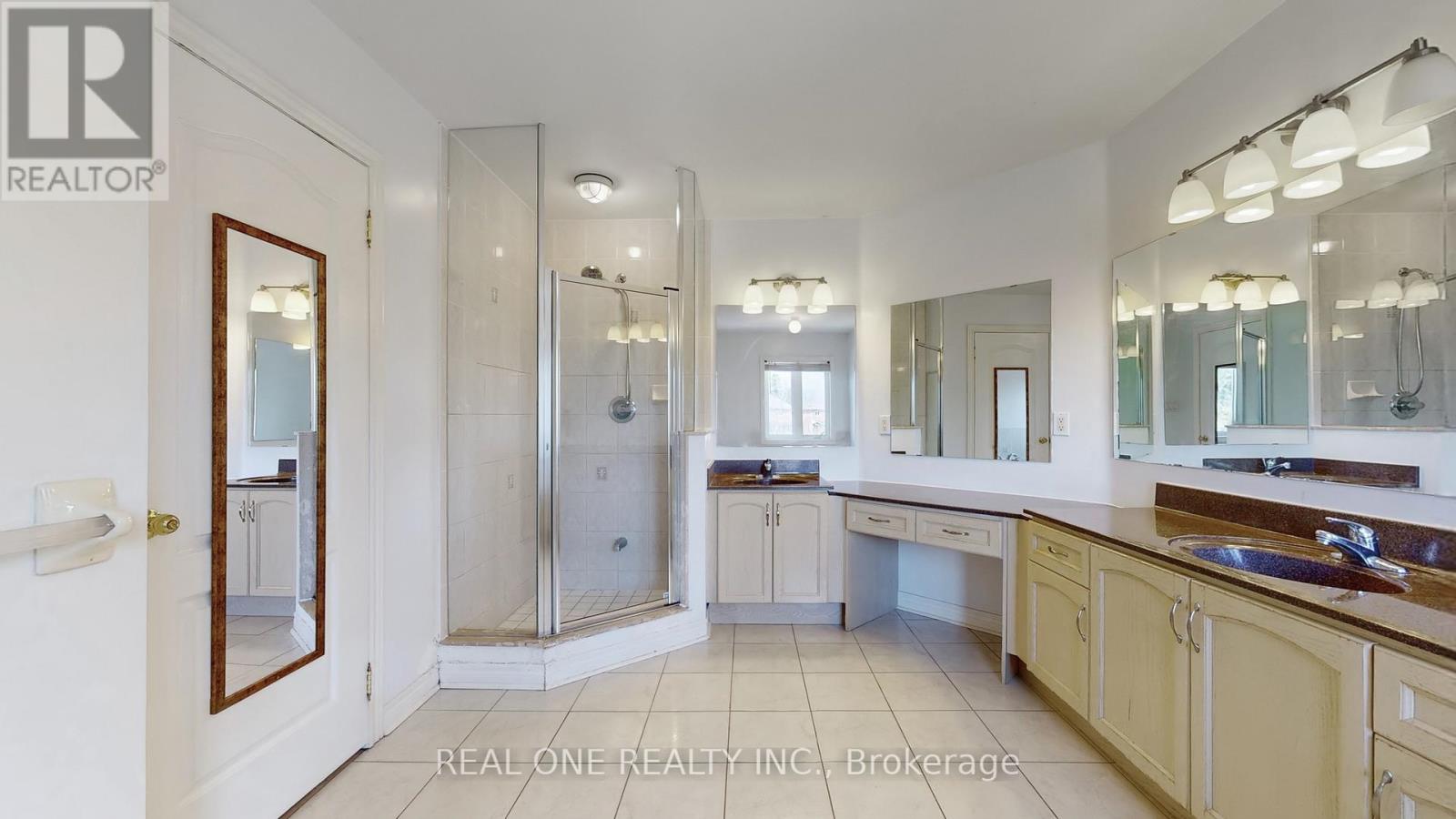 41 Grange Drive, Richmond Hill (Jefferson), Ontario  L4E 4T1 - Photo 24 - N12173802