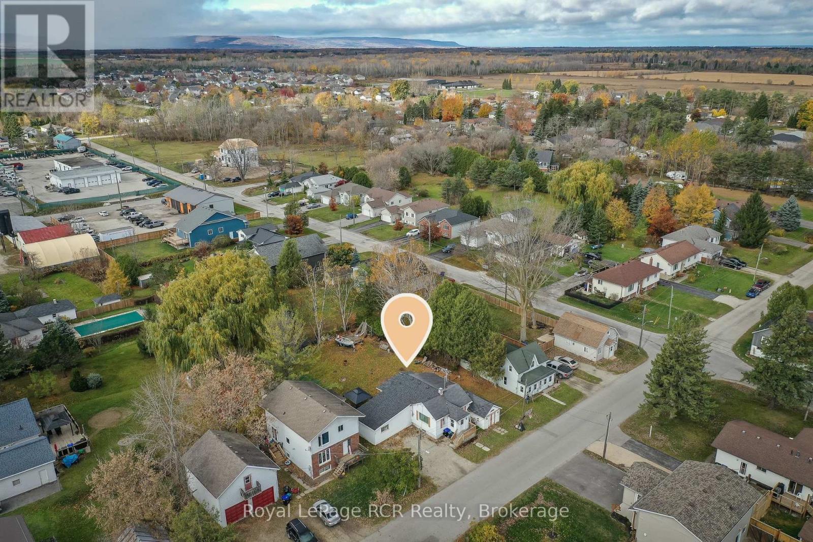 200 Sutherland Street N, Clearview, Ontario  L0M 1S0 - Photo 25 - S12107302