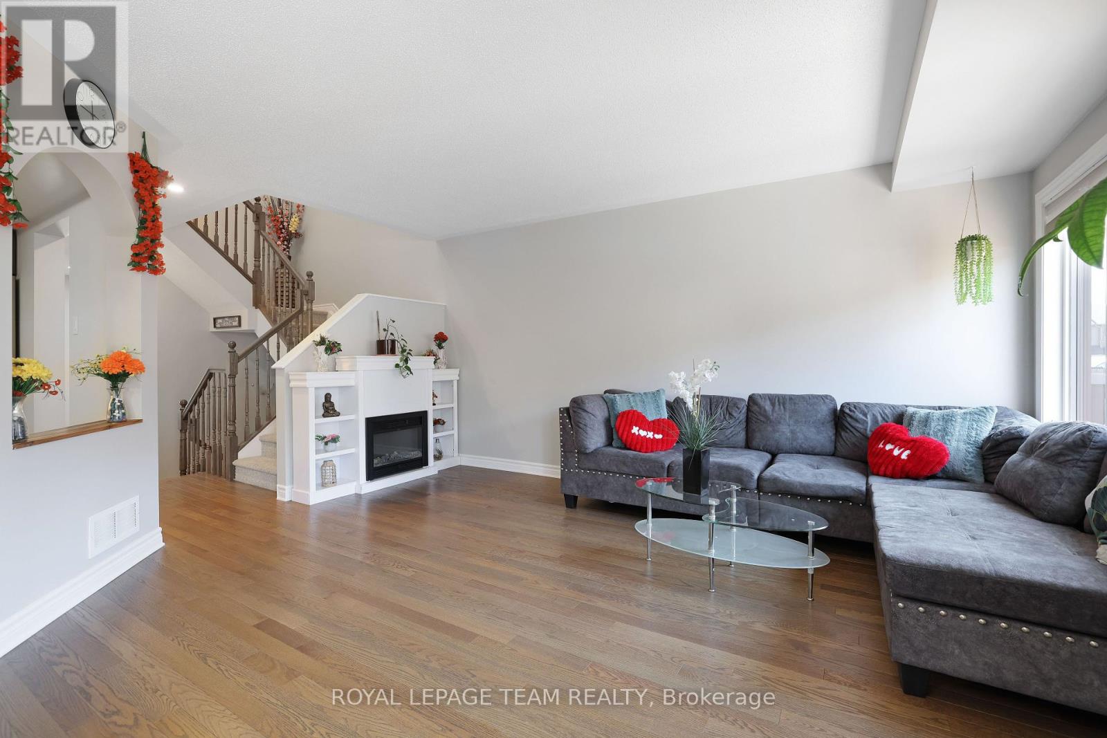 112 Nacarat Street, Ottawa, Ontario  K4A 1A9 - Photo 8 - X12174332