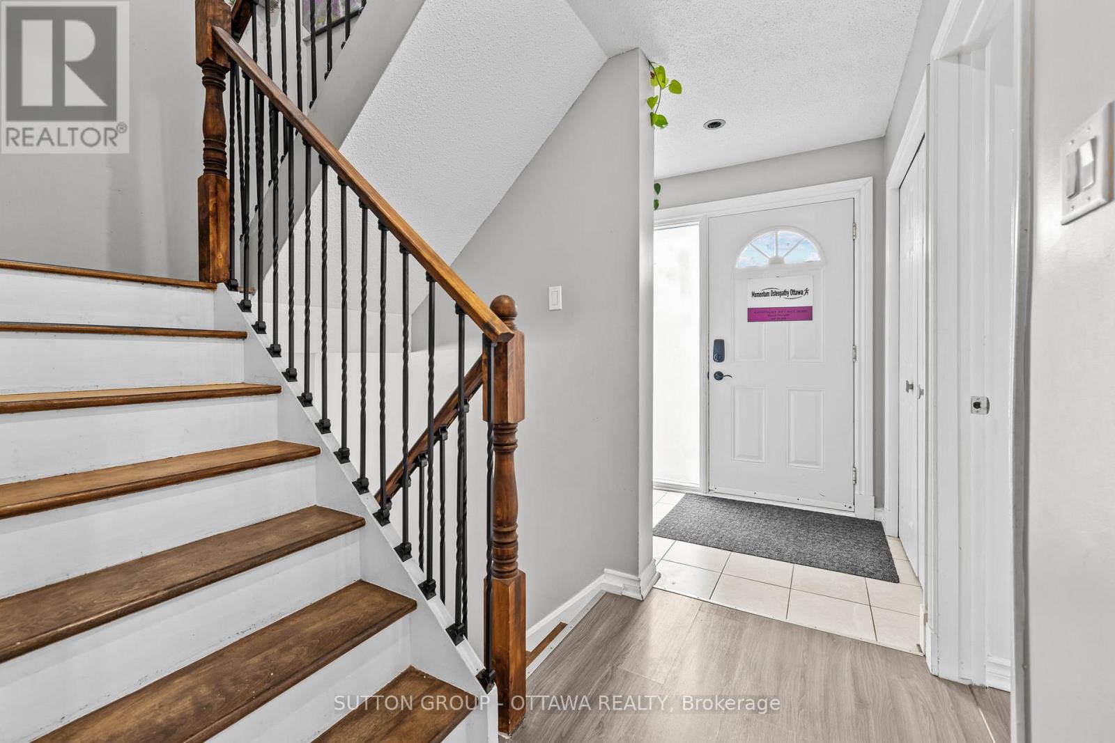 Property at 35 JACKSON COURT image 5