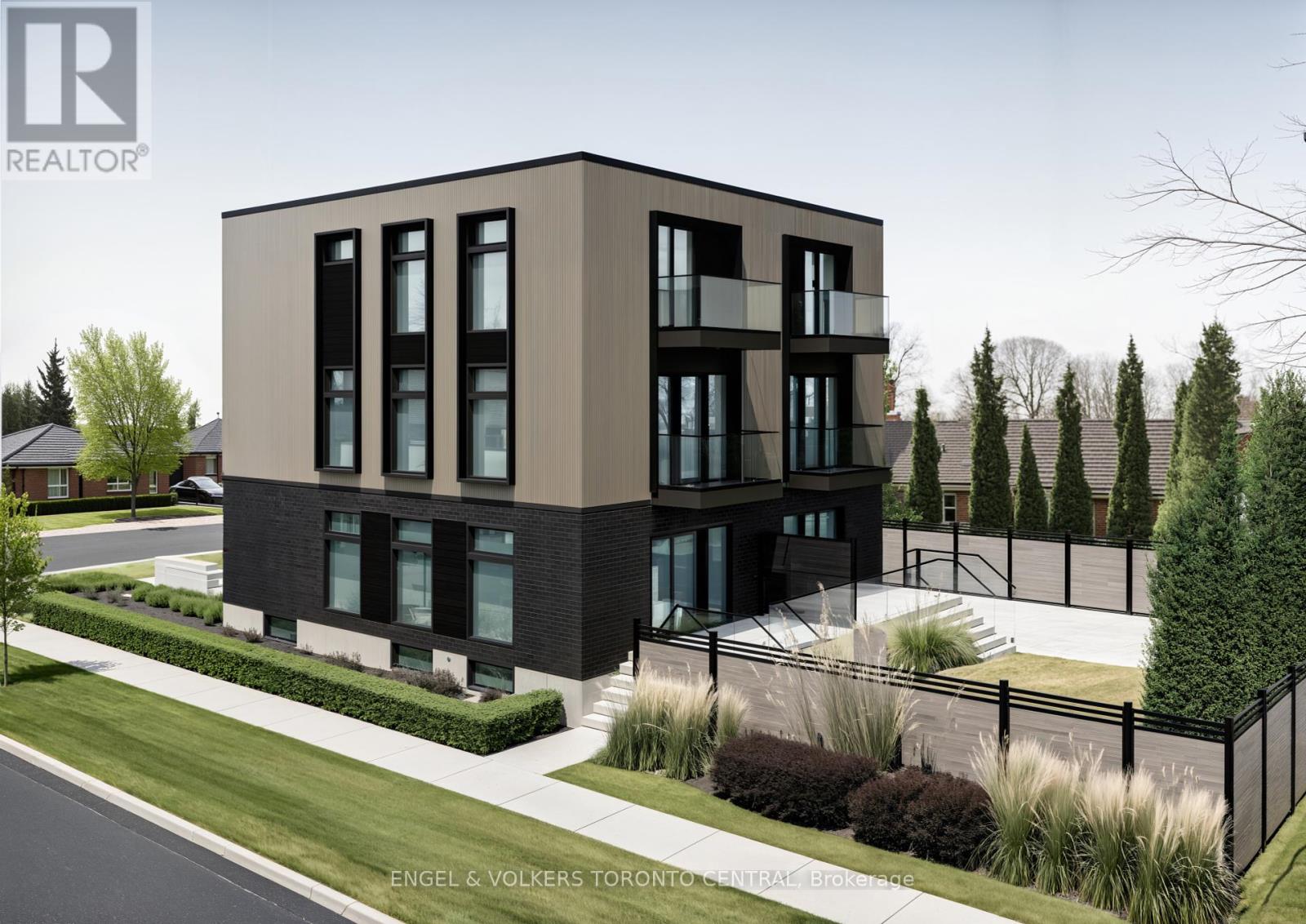 B - 276 LANOR AVENUE, Toronto, Ontario