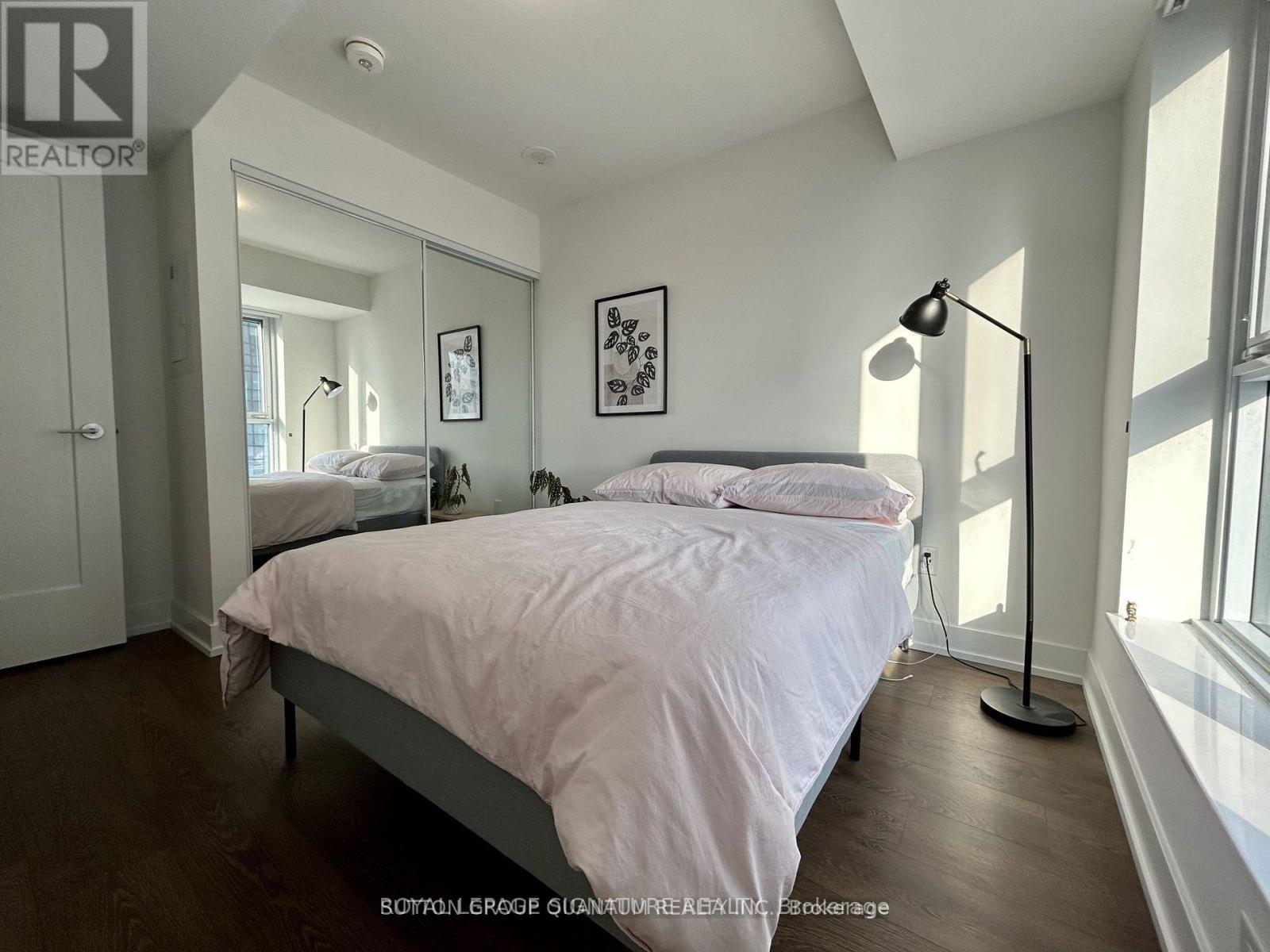 1532 - 5 Mabelle Avenue, Toronto, Ontario  M9A 0C8 - Photo 13 - W12174221