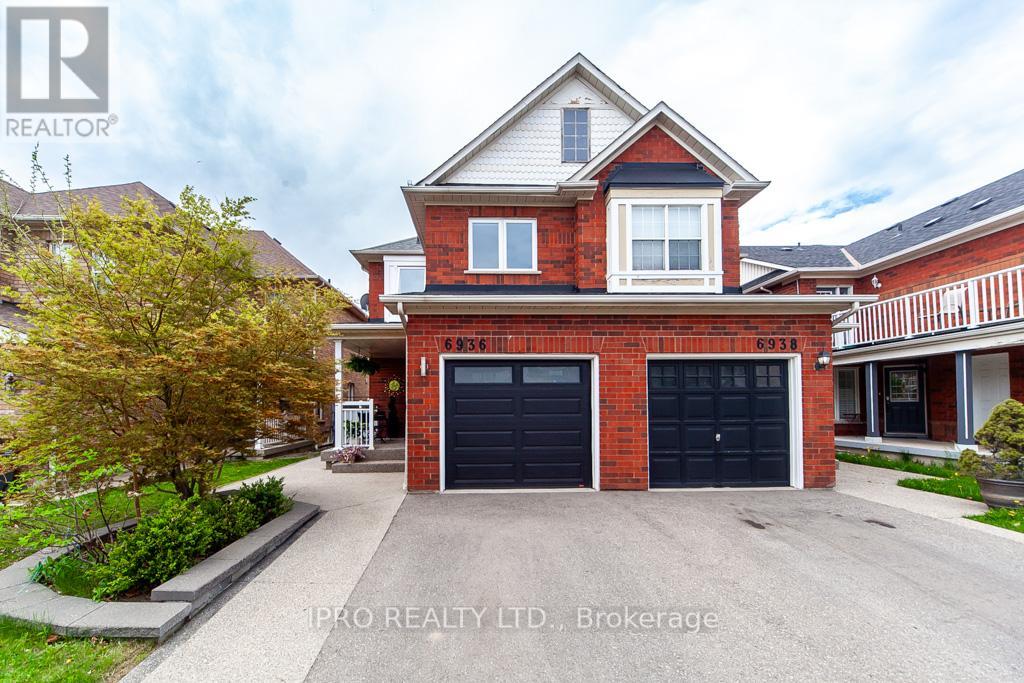 6936 Buttle Station Place, Mississauga, Ontario  L5W 1B8 - Photo 1 - W12174228