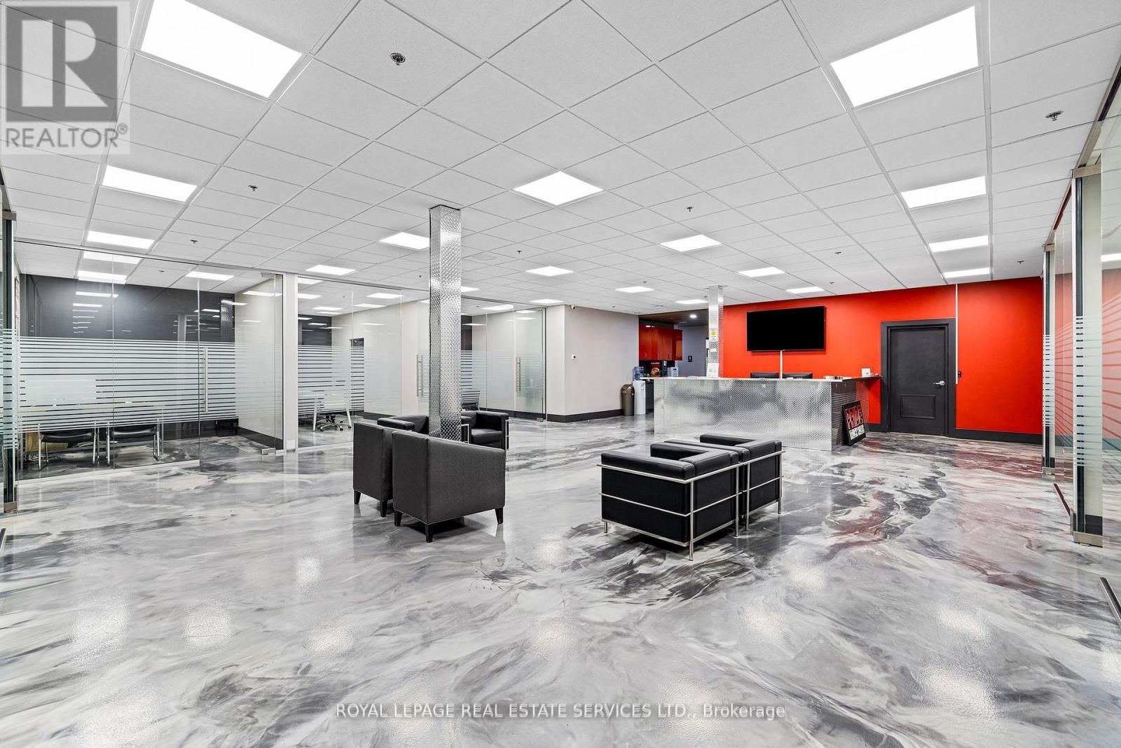 5850 Dixie Road, Mississauga, Ontario  L4W 1E7 - Photo 24 - W12174255