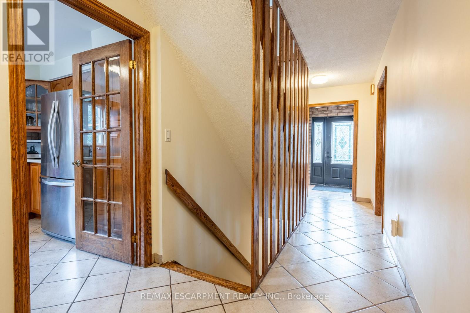 3210 Victoria Street, Oakville, Ontario  L6L 5R2 - Photo 12 - W12174261
