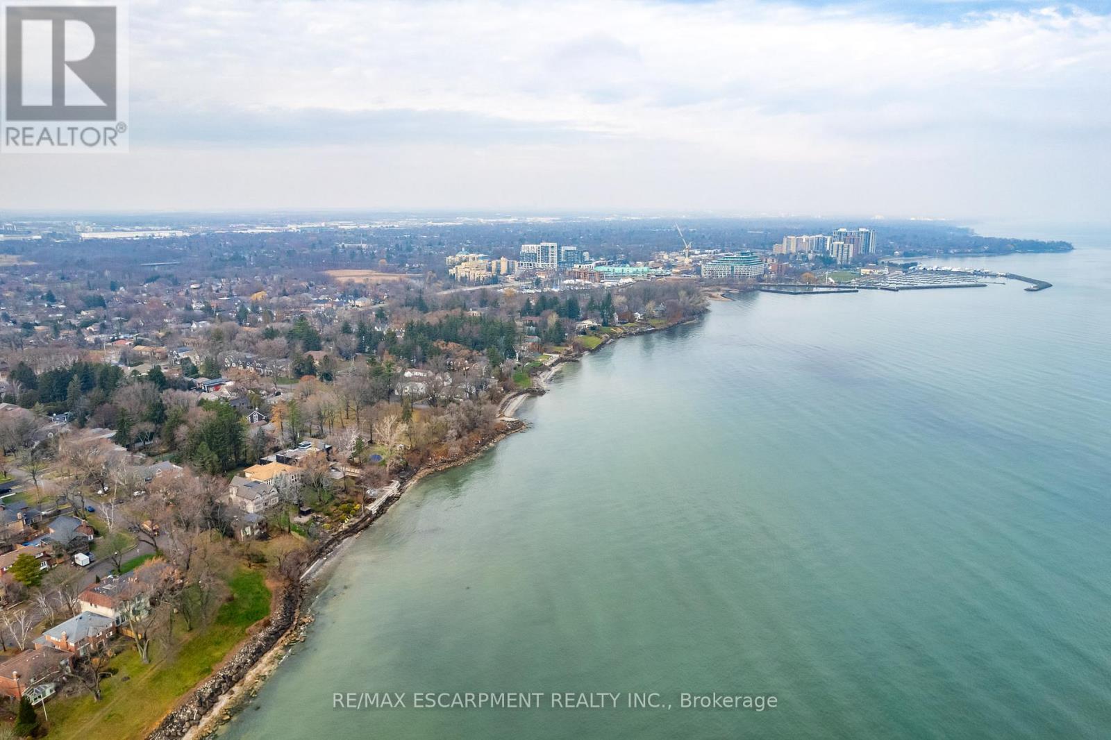 3210 Victoria Street, Oakville, Ontario  L6L 5R2 - Photo 33 - W12174261