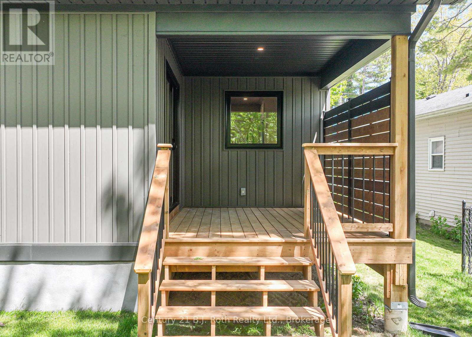 3324 Bramshott Avenue, Severn, Ontario  L3V 0V9 - Photo 7 - S12173854