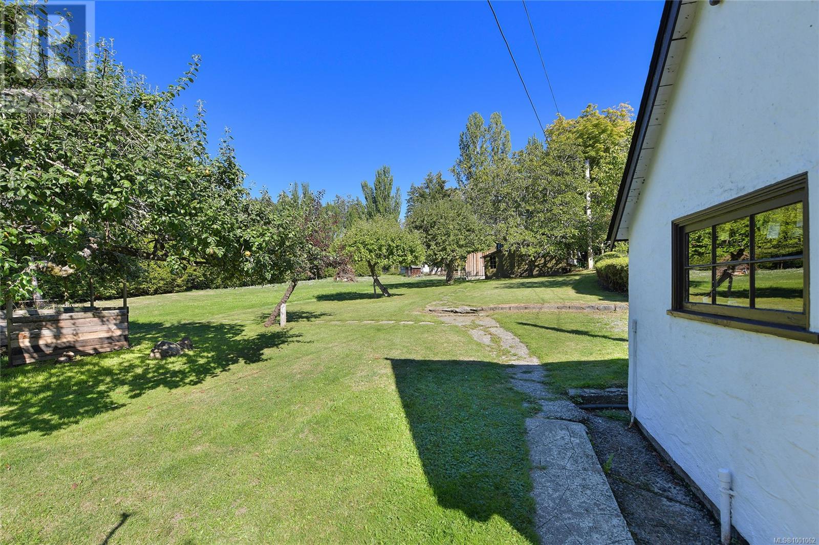 2173 Tryon Rd, North Saanich, British Columbia  V8L 5H6 - Photo 46 - 1001062