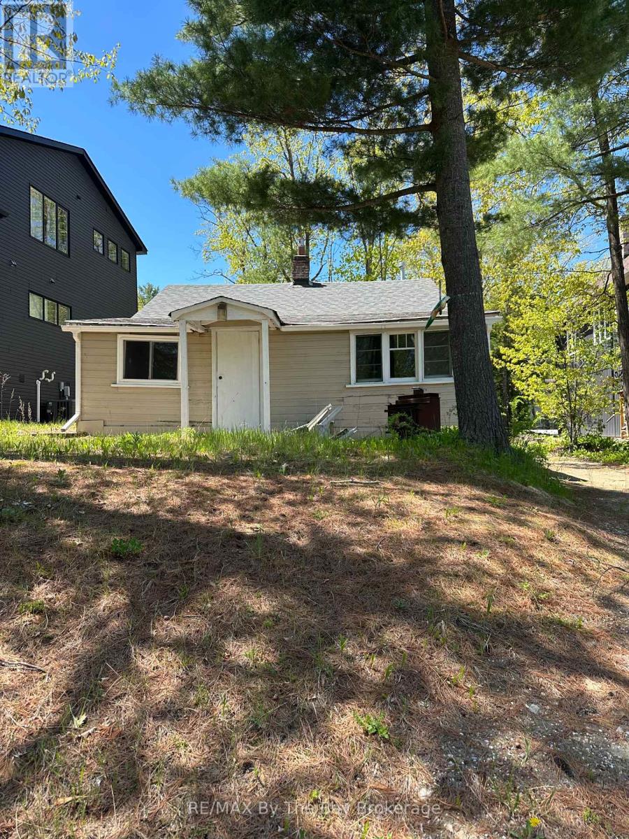 159 SUNNIDALE ROAD, Wasaga Beach, Ontario