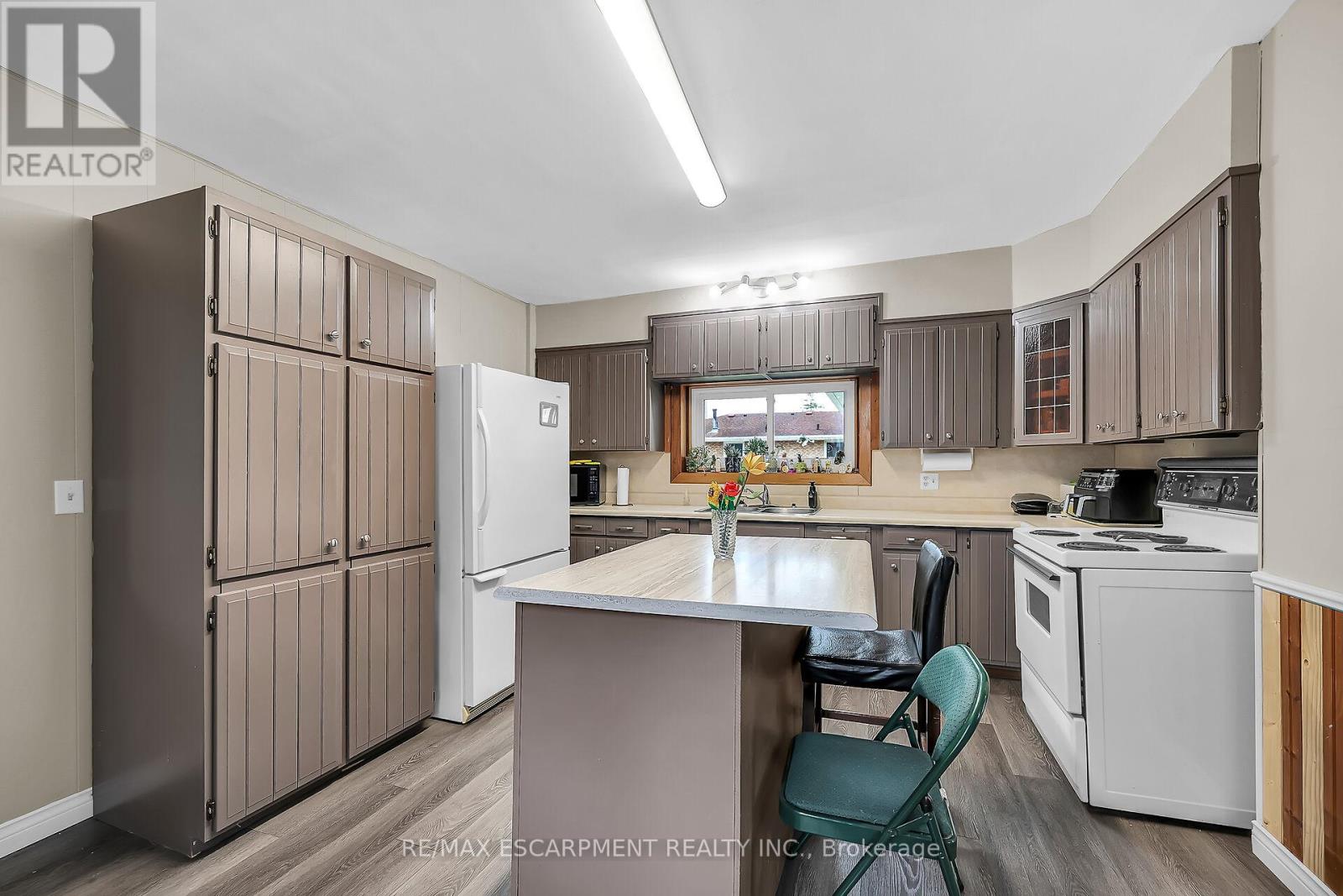 7 Greenrock Street E, Norfolk, Ontario  N0A 1N0 - Photo 15 - X12174213