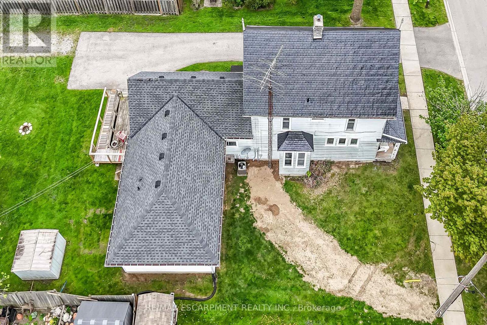 7 Greenrock Street E, Norfolk, Ontario  N0A 1N0 - Photo 44 - X12174213