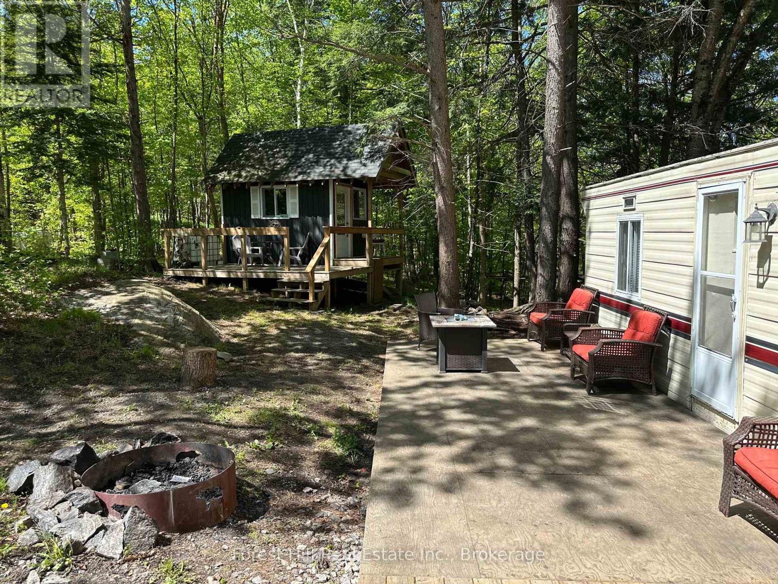 55 HILLTOP ROAD, Parry Sound Remote Area, Ontario
