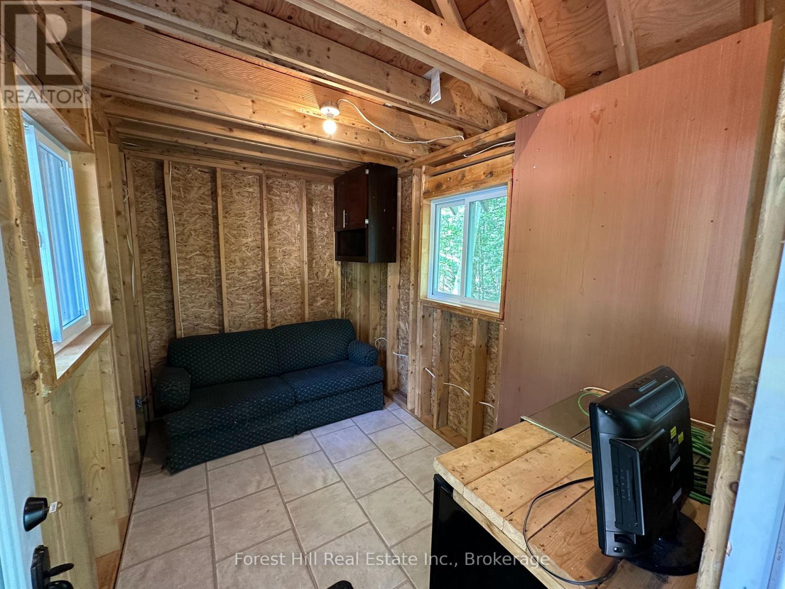 55 Hilltop Road, Parry Sound Remote Area, Ontario  P0H 1A0 - Photo 10 - X12174413