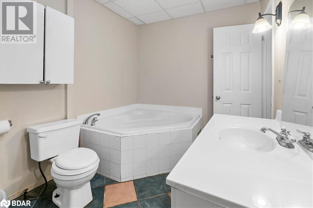 369 Balm Beach Road W, Tiny, Ontario  L0L 2J0 - Photo 38 - 40733618