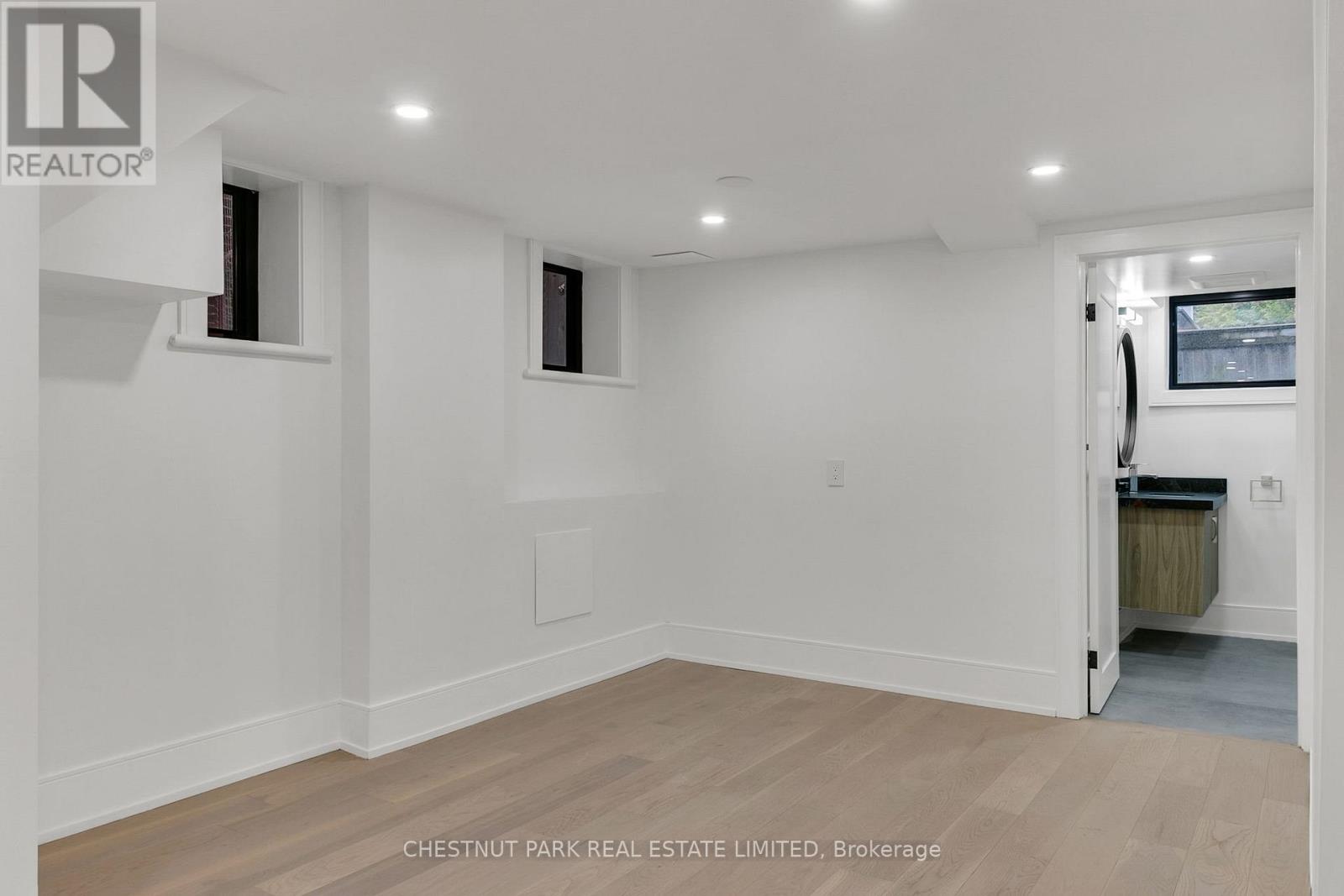 111 Roxborough Drive, Toronto, Ontario  M4W 1X5 - Photo 42 - C12173184