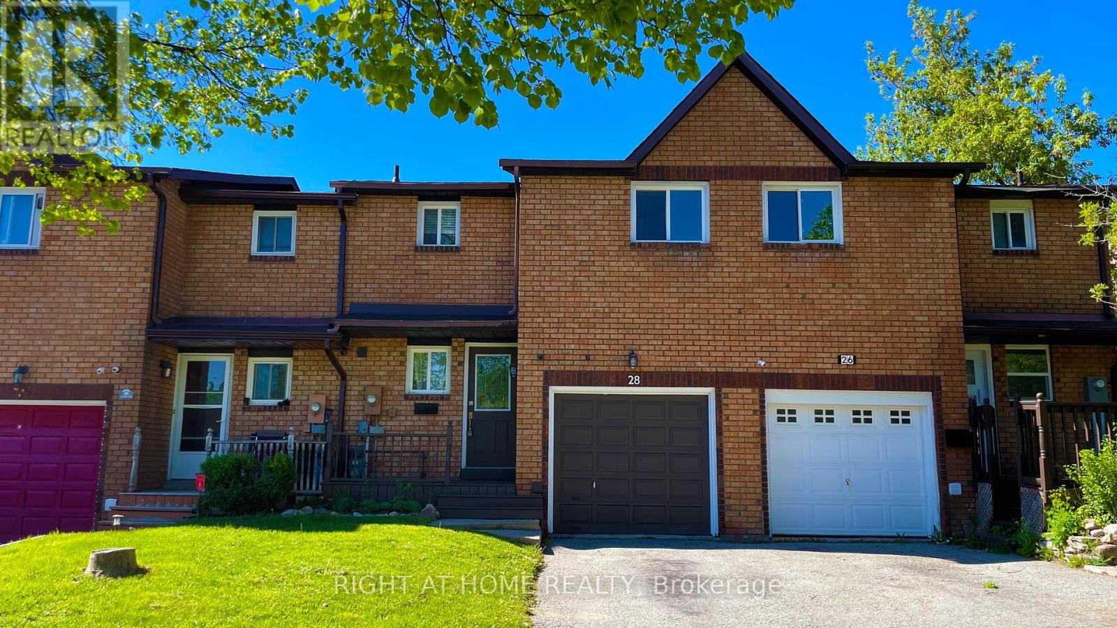 28 GOLFDALE ROAD, Barrie, Ontario