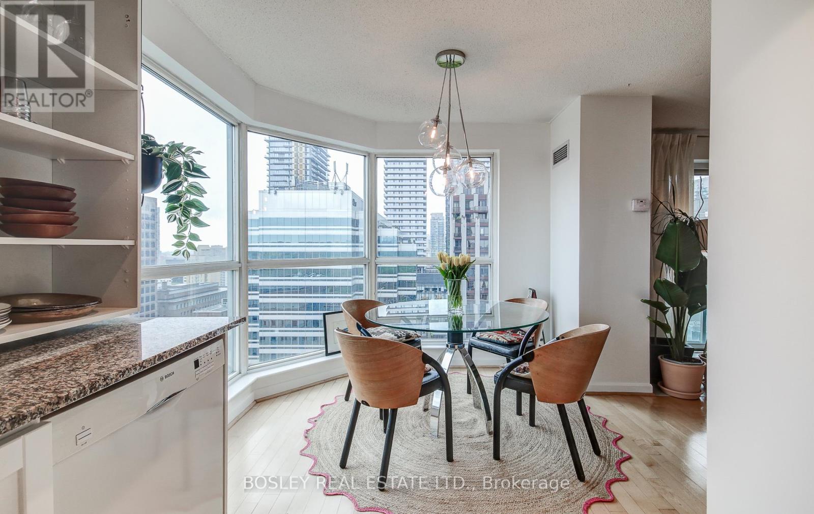 2010 - 8 Park Road, Toronto, Ontario  M4W 3S5 - Photo 11 - C12174010