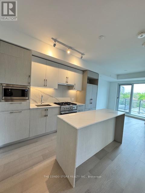 504 - 8 Manor Road W, Toronto, Ontario  M4S 2A5 - Photo 2 - C12174336