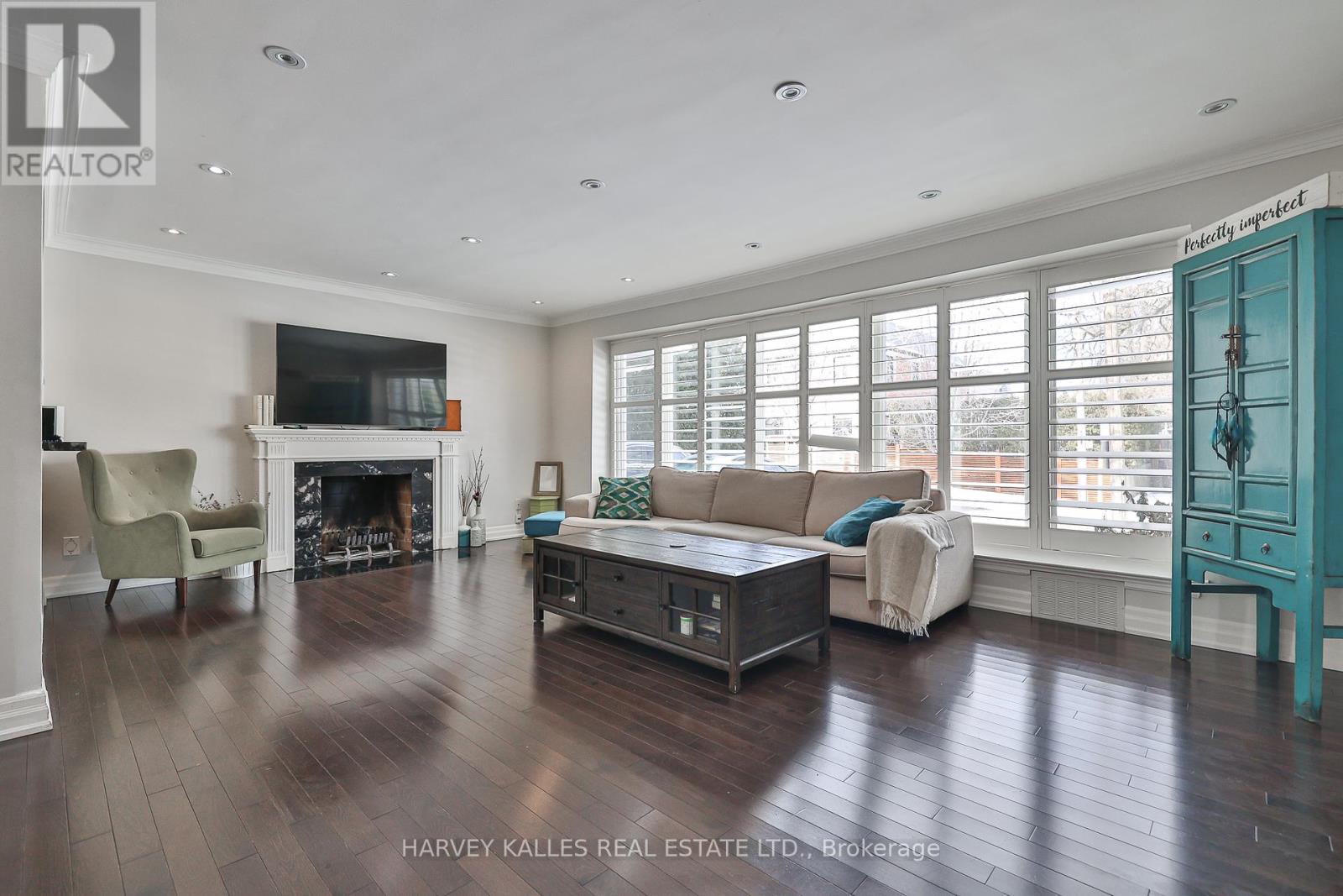 23 Rothmere Drive, Toronto, Ontario  M4N 1V3 - Photo 4 - C12174352