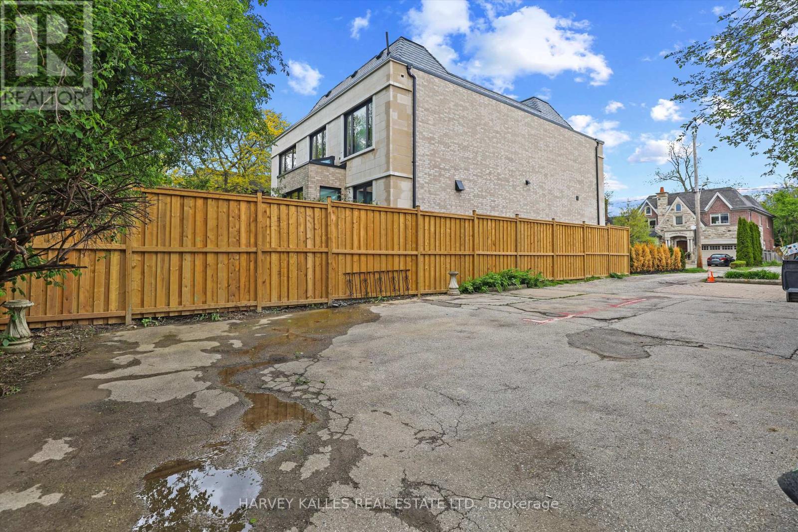 1214 & 1216 Avenue Road, Toronto, Ontario  M5N 2G4 - Photo 14 - C12174354