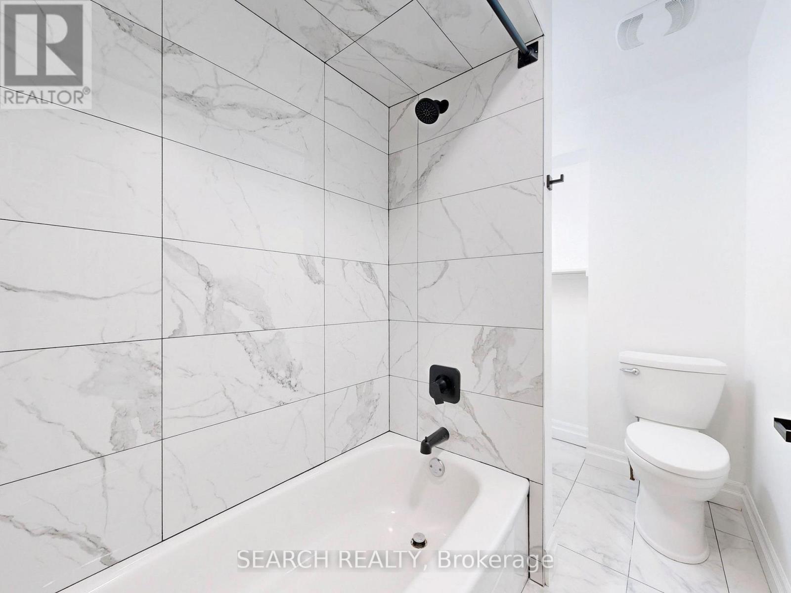479 Westmount Avenue, Toronto, Ontario  M6E 3N6 - Photo 12 - C12174393