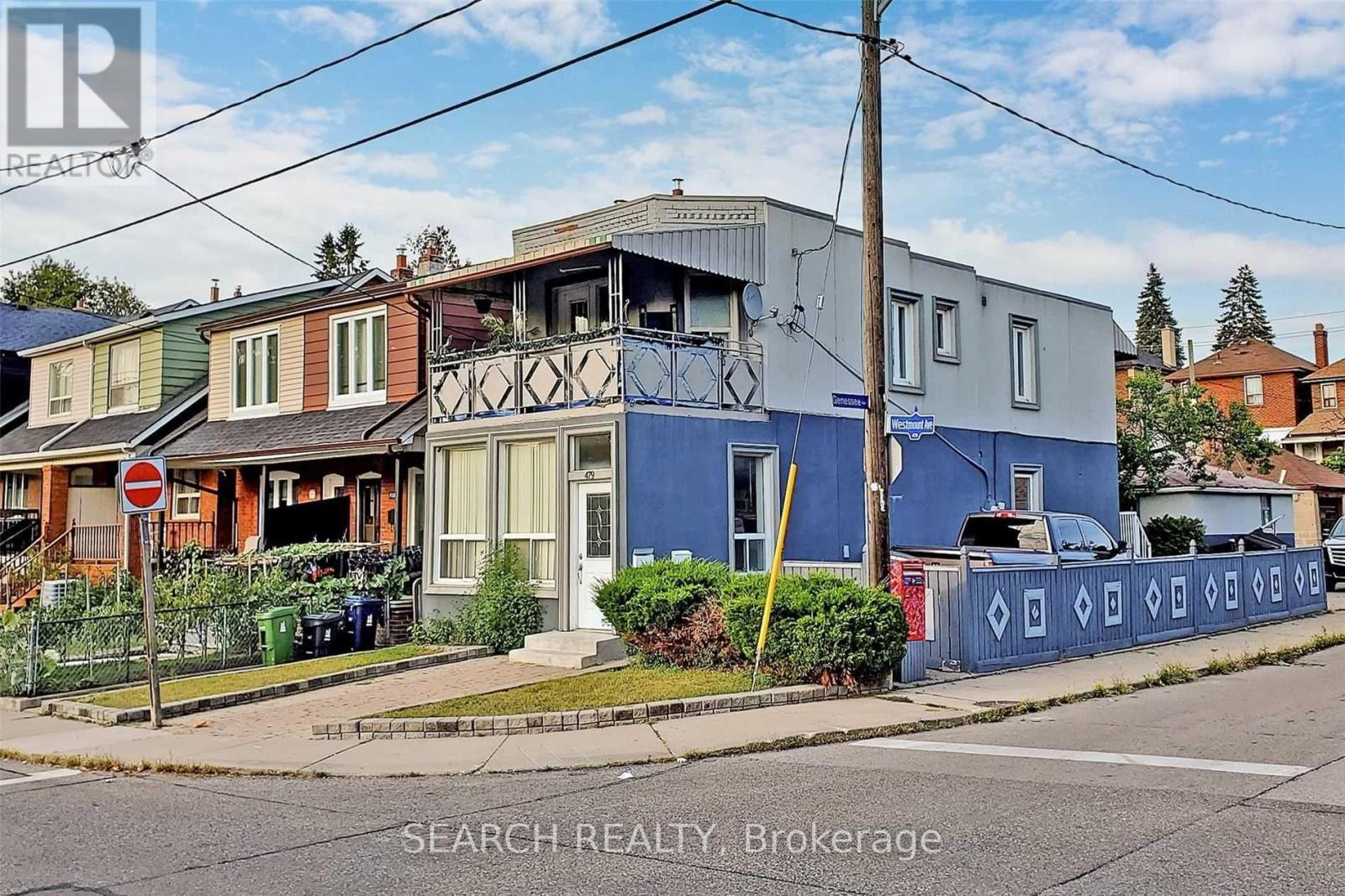 479 Westmount Avenue, Toronto, Ontario  M6E 3N6 - Photo 2 - C12174393
